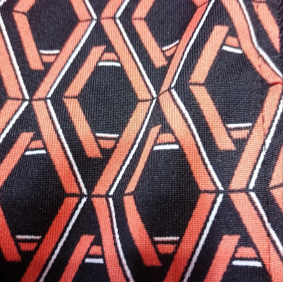 NY Collection Geometric Design Print Adjustable Sleeve Shirt Dress With Belt - Picture 5 of 7